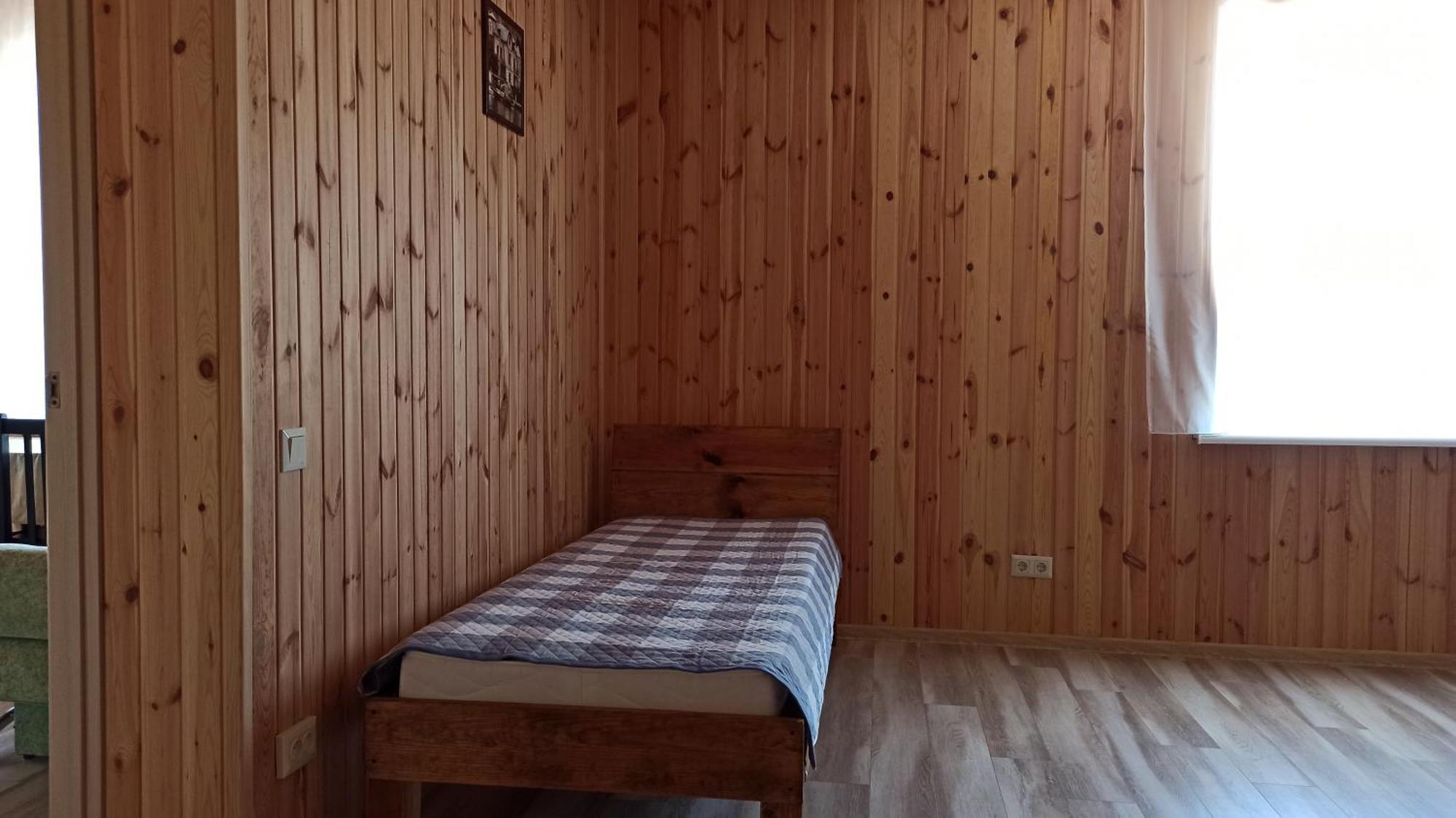 Eco House Hotell Tjornomorsk Rum bild